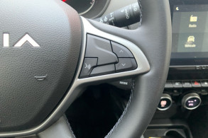 DACIA DUSTER 1.5 BLUE DCI 115CH JOURNEY 4X2