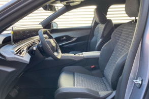 PEUGEOT 5008 NEUF 21 HYBRID 145CH ALLURE E DCS6