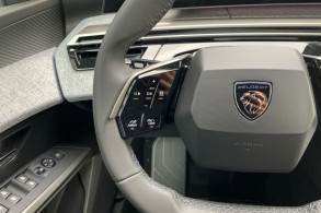 PEUGEOT 5008 NEUF 23 HYBRID 145CH ALLURE E DCS6