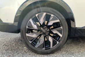 RENAULT RAFALE NEUF 23 1.2 E TECH FULL HYBRID 200CH ESPRIT ALPINE