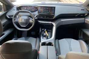 PEUGEOT 3008 HYBRID 136CH ACTIVE PACK E DCS6