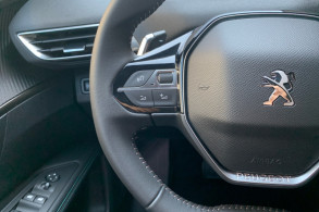 PEUGEOT 3008 HYBRID 136CH ACTIVE PACK E DCS6
