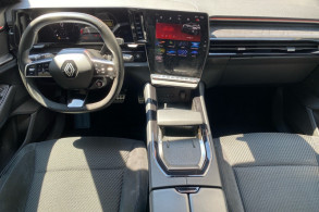 RENAULT AUSTRAL 1.2 E TECH FULL HYBRID 200CH ICONIC ESPRIT ALPINE