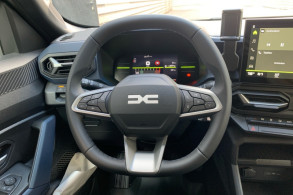 DACIA DUSTER NEUF 1.3 TCE MILD HYBRID 130CH JOURNEY