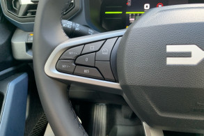 DACIA DUSTER NEUF 1.3 TCE MILD HYBRID 130CH JOURNEY