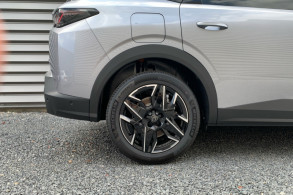 PEUGEOT 5008 NEUF 23 HYBRID 145CH GT E DCS6