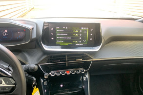 PEUGEOT 2008 1.5 BLUEHDI 130CH S S ALLURE EAT8