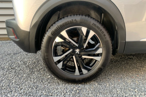 PEUGEOT 2008 1.5 BLUEHDI 130CH S S ALLURE EAT8