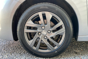PEUGEOT 208 1.5 BLUEHDI 100CH S S STYLE