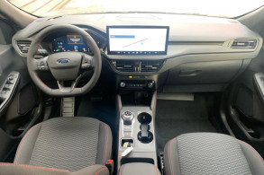 FORD KUGA 2.5 DURATEC 180CH HYBRID ST LINE POWERSHIFT