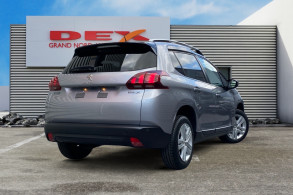 PEUGEOT 2008 1.2 PURETECH 82CH STYLE