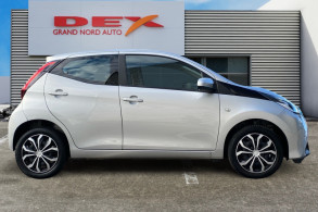 TOYOTA AYGO 1.0 VVT I 72CH X PLAY X SHIFT 5P MY21