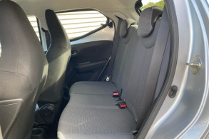 TOYOTA AYGO 1.0 VVT I 72CH X PLAY X SHIFT 5P MY21