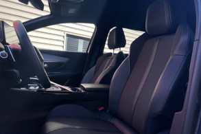 PEUGEOT 3008 1.5 BLUEHDI 130CH S S GT EAT8