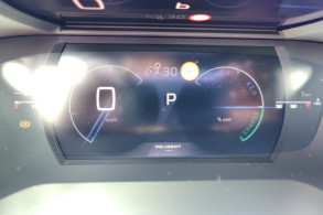 PEUGEOT 2008 1.2 HYBRID 145CH GT E DCS6