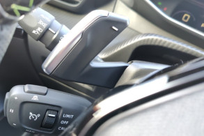 PEUGEOT 2008 1.2 HYBRID 145CH GT E DCS6