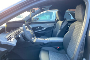 PEUGEOT 5008 NEUF 27 HYBRID 145CH ALLURE E DCS6