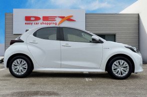 TOYOTA YARIS 116H FRANCE BUSINESS 5P