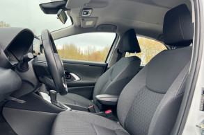 TOYOTA YARIS 116H FRANCE BUSINESS 5P