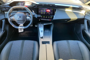 PEUGEOT 308 1.5 BLUEHDI 130CH S S GT EAT8