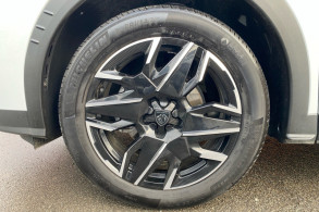 PEUGEOT 3008 1.2 HYBRID 145CH ALLURE E DCS6