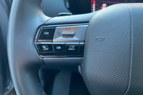 DS DS 4 BLUEHDI 130CH CROSS TROCADERO AUTOMATIQUE