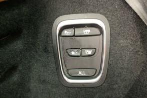 RENAULT GRAND SCENIC IV 1.7 BLUE DCI 120CH INTENS