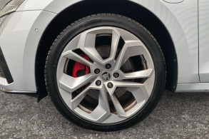 SKODA OCTAVIA COMBI 1.4 TSI PHEV IV 245CH RS DSG6E EURO6D AP