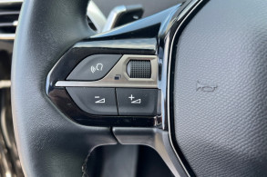 PEUGEOT 3008 1.5 BLUEHDI 130CH S S ALLURE EAT8