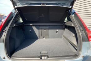 VOLVO XC40 T3 163CH MOMENTUM GEARTRONIC 8