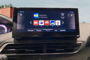 PEUGEOT 3008 1.6 ESSENCE 180CH S S GT PACK EAT8