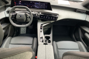 PEUGEOT 5008 NEUF 29 HYBRID 145CH ALLURE E DCS6