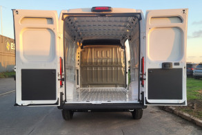 PEUGEOT BOXER FG L3H2 3.5 140CH S S PACK PREMIUM CONNECT BVA8