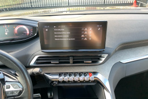 PEUGEOT 5008 1.5 BLUEHDI 130CH S S GT PACK EAT8