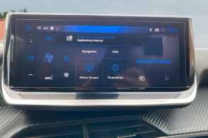 PEUGEOT 2008 1.2 HYBRID 145CH ALLURE E DCS6