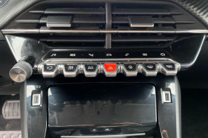 PEUGEOT 2008 1.5 BLUEHDI 130CH S S ALLURE EAT8