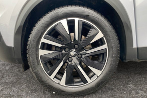 PEUGEOT 2008 1.5 BLUEHDI 130CH S S ALLURE EAT8