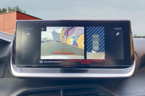 PEUGEOT 2008 1.2 ESSENCE 130CH S S ALLURE EAT8