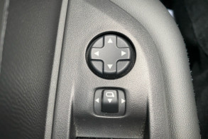 PEUGEOT 208 1.2 ESSENCE 100CH S S ALLURE PACK EAT8