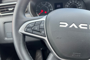 DACIA DUSTER 1.5 BLUE DCI 115CH JOURNEY 4X2