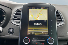 RENAULT SCENIC IV 1.3 TCE 140CH FAP INTENS EDC