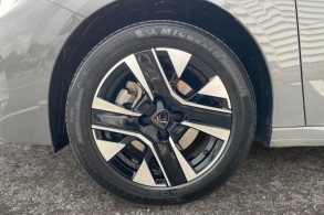 PEUGEOT 208 1.2 HYBRID 110CH ALLURE E DCS6